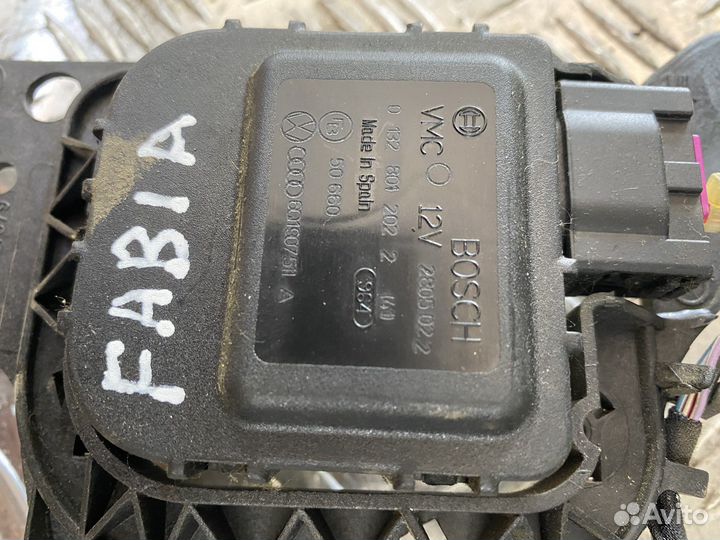 Моторчик заслонки отопителя Fabia