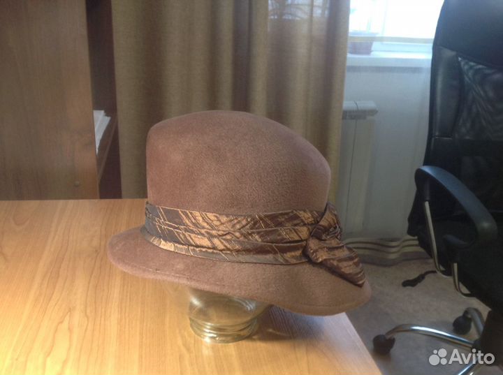 Шляпа фетровая женская