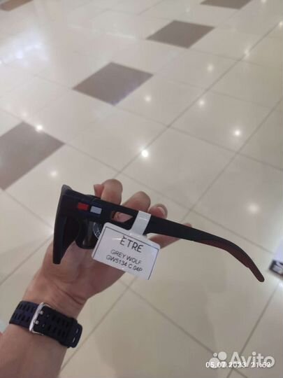 Солнцезащитные очки polaroid