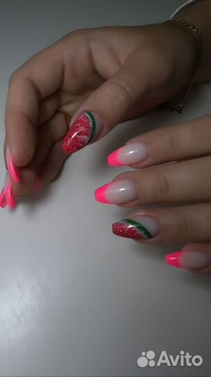 Маникюр педикюр