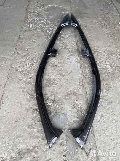 Кузовной элемент