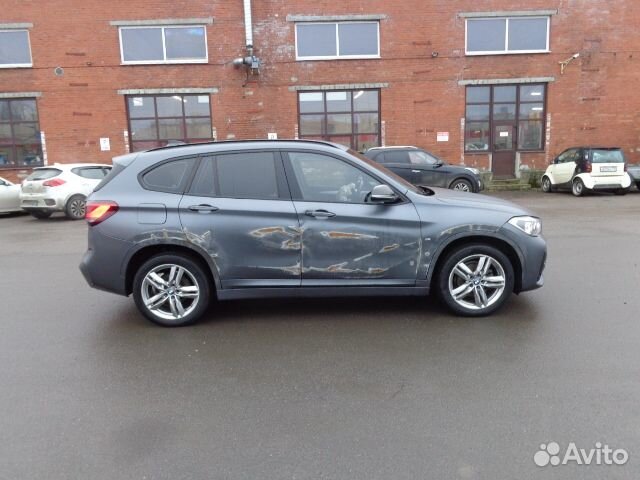 BMW X1 2.0 AT, 2021, битый, 99 000 км