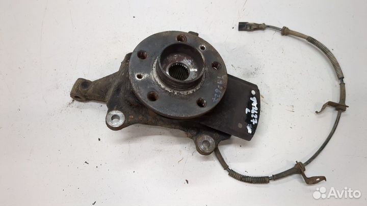 Ступица (кулак, цапфа) Opel Vivaro, 2016