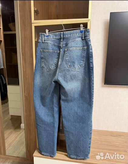 Джинсы