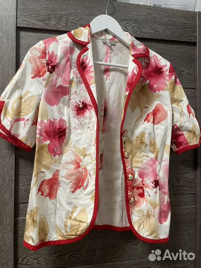 Летний женский костюм 44