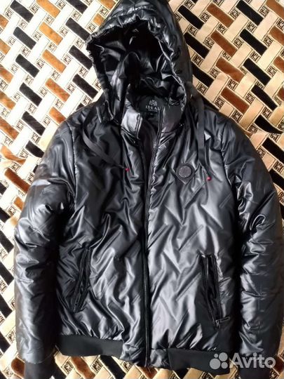 Тёплая куртка для подростка 15-16 лет