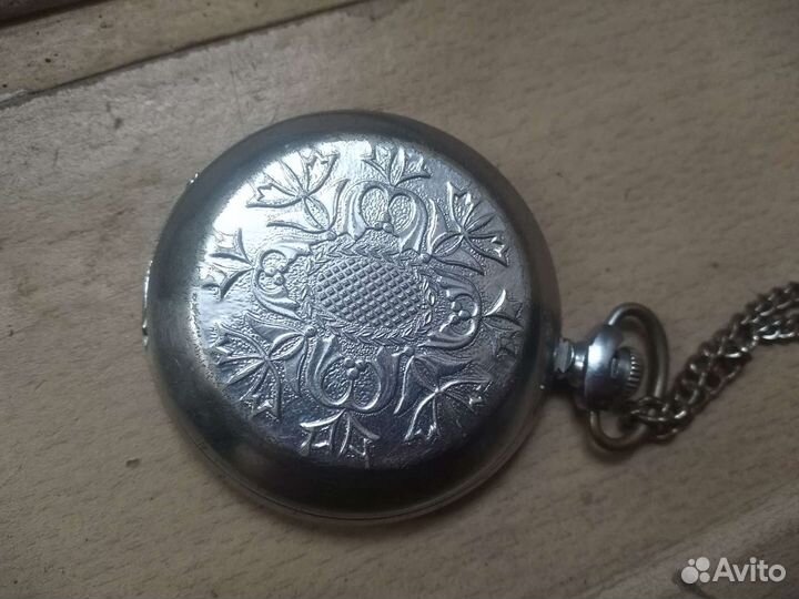 Часы карманные