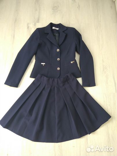 Комплект школьной формы: Пиджак и юбка 146