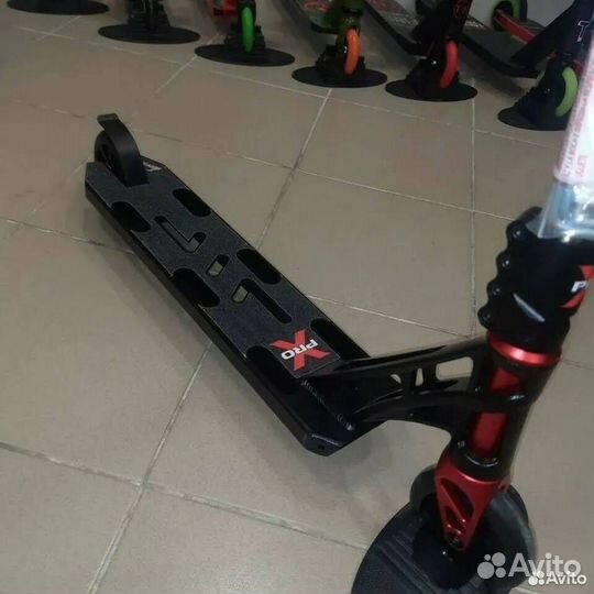 Трюковой самокат