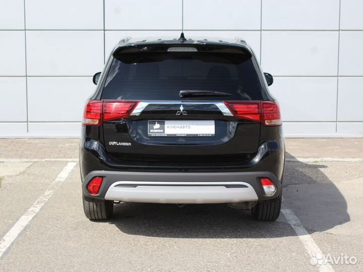 Mitsubishi Outlander 2.0 CVT, 2021, 22 250 км