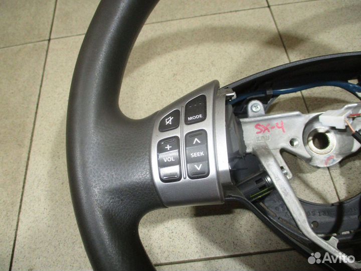 Рулевое колесо Suzuki SX4