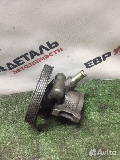 Насос гидроусилителя руля Peugeot 306 универсал 1