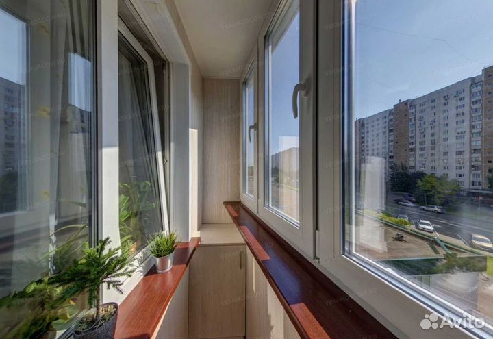 Остекление балконов и лоджий под ключ D0075