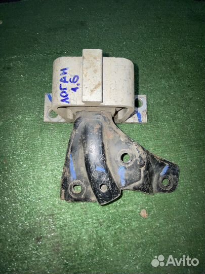 Опора кронштейн двигателя логан