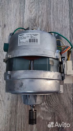 Электро двигатель WU126U35E00 от стиральной маш