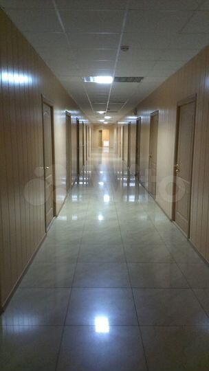 Здание, 2819.6 м²