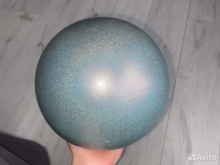 Мяч гимнастический 18.5