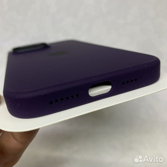 Чехол на iPhone 14 Pro Max MagSafe Silicone Case
