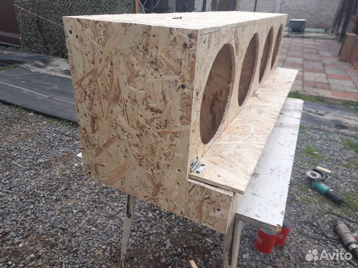 Яйцесборник. Куриное гнездо