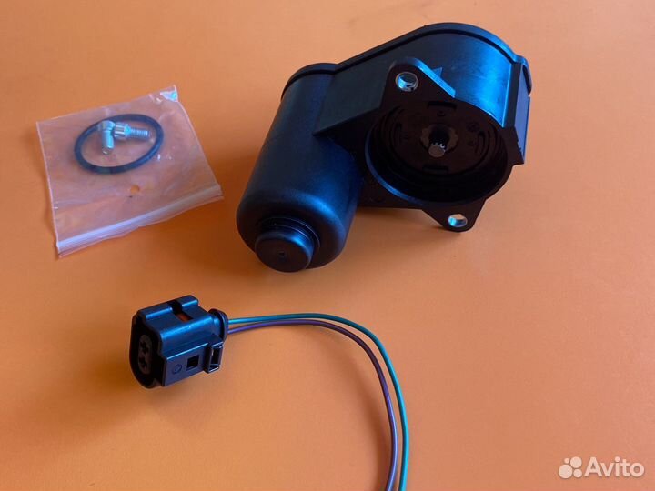 Сервомотор,моторчик,привод тормоза 3C0998281