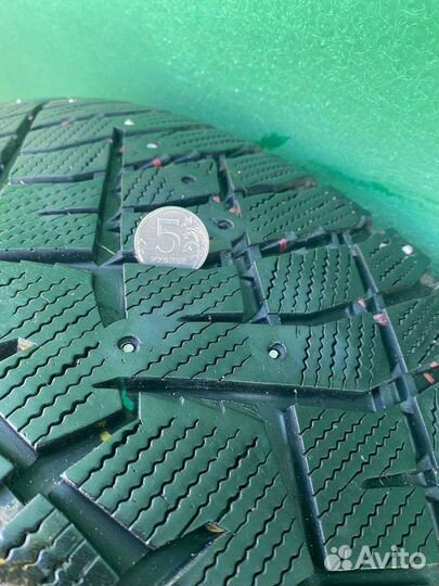 Nitto Therma Spike 265/60 R18 114T