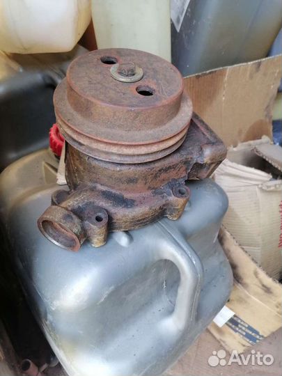 Помпа ЗИЛ 133 гя Урал с двс камаз