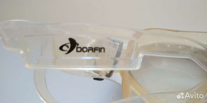 Очки для плавания