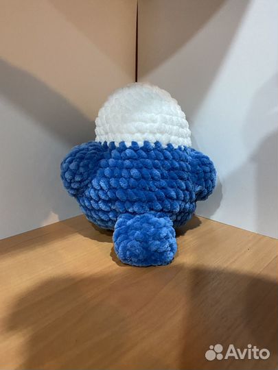 Вязаныая игрушка попугайчик