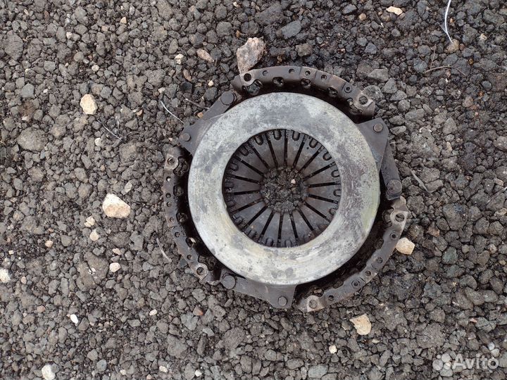 Корзина сцепления Ауди 80 1.8