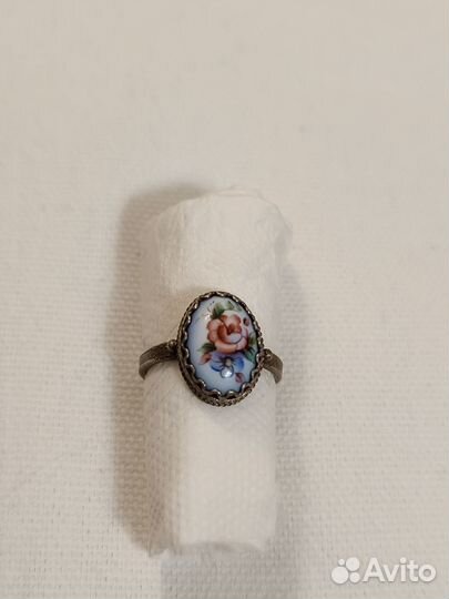 Брошь, серьги, кольцо финифть СССР