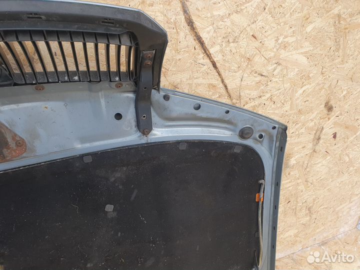 Капот Skoda Fabia 1