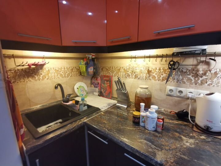 3-к. квартира, 70,4 м², 6/10 эт.