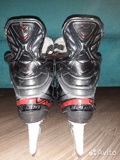 Коньки хоккейные