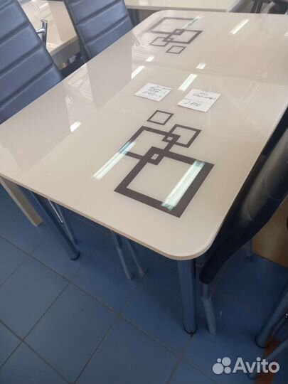 Вешалка для одежды напольная