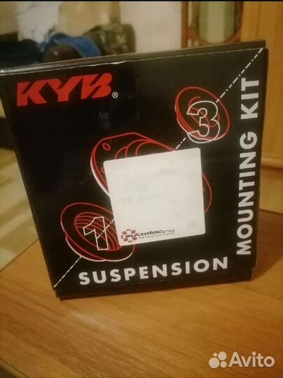 Опора амортизатора KYB 1 шт (артикул: SM 1700)