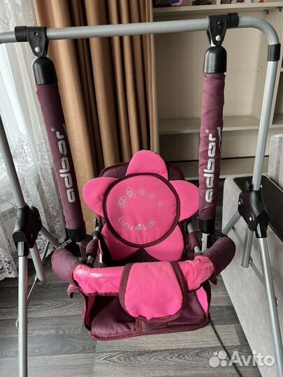 Детская качелька