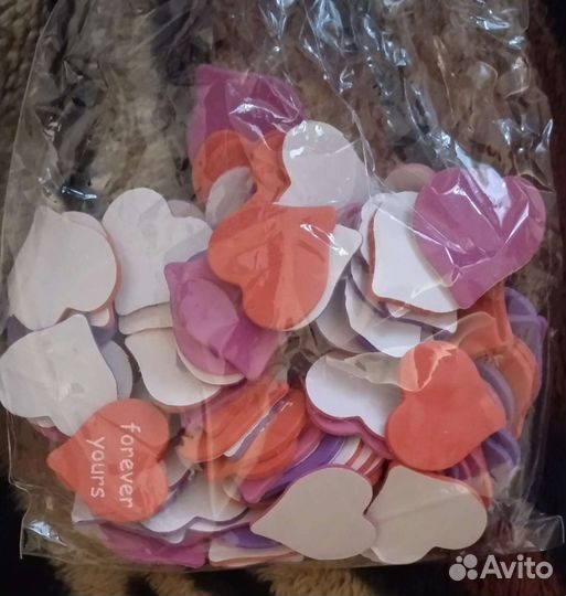 Наклейки сердечки