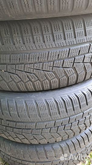 Hankook Winter I'Cept Evo2 W320A SUV 225/60 R18