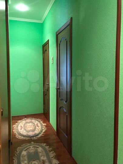 4-к. квартира, 90 м², 1/2 эт.