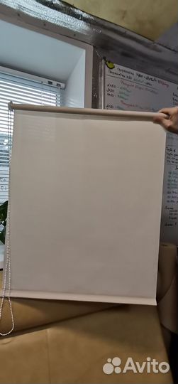 Рулонные шторы б/у