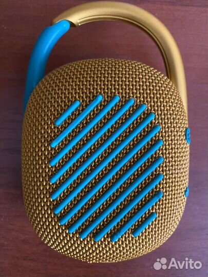 Колонка jbl clip 4