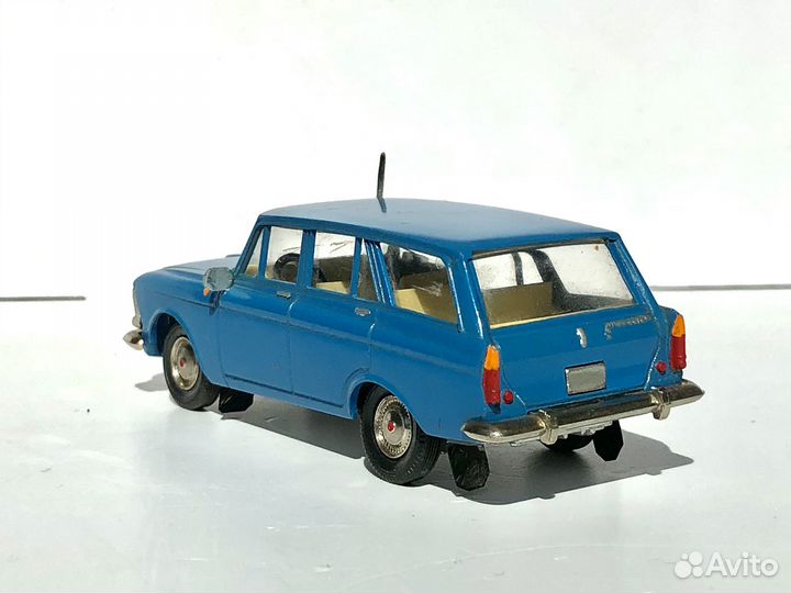 Модель Москвич 427 А4 СССР 1:43