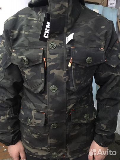 Камуфляжный костюм