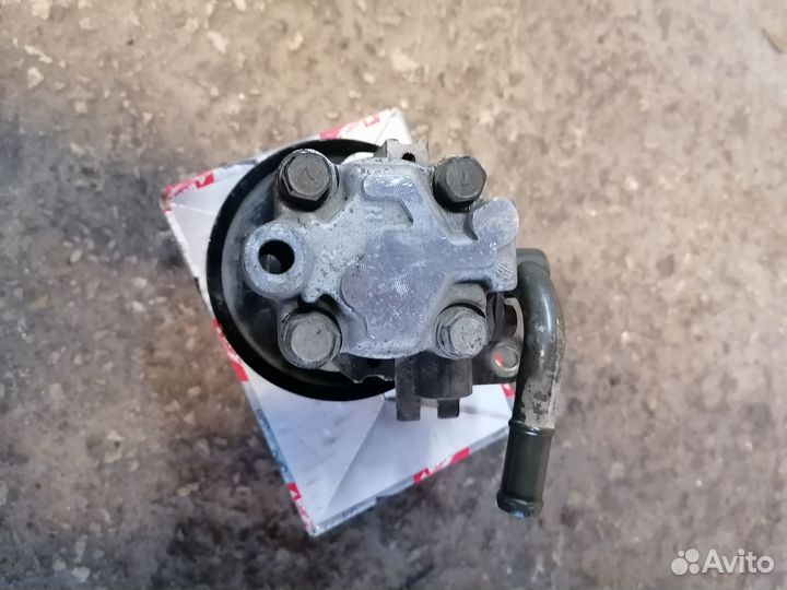 Насос гур almera classic