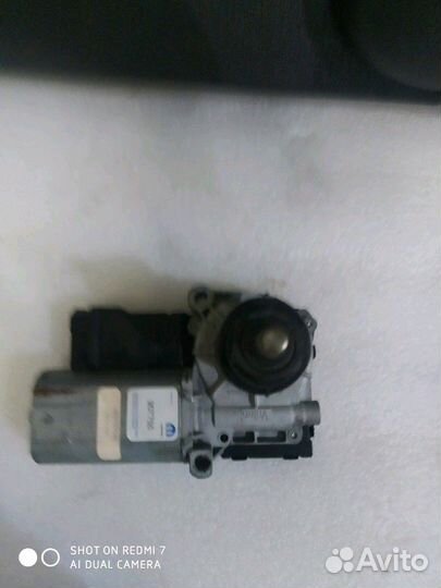 Моторчик стеклоочистителя Jeep Grand Cherokee zj