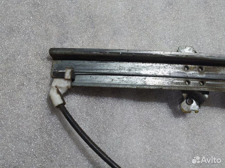 Стеклоподъемник передний правый Nissan Almera N16