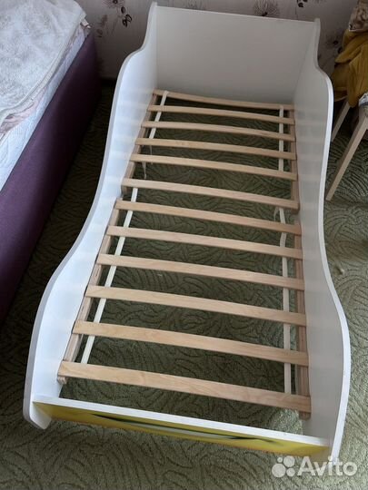 Кровать машина