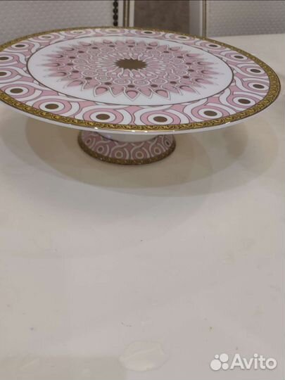 Набор столовой посуды на 12 персон