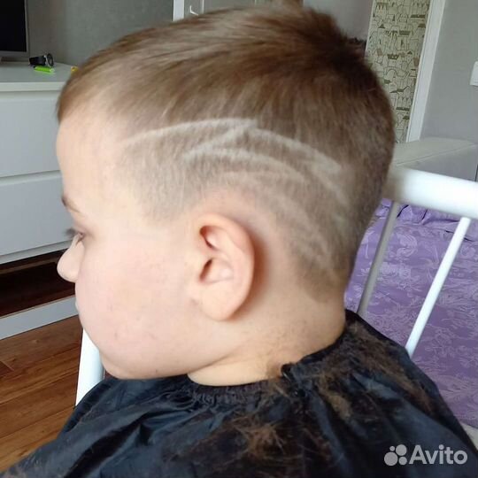 Детский парикмахер с выездом на дом 0+