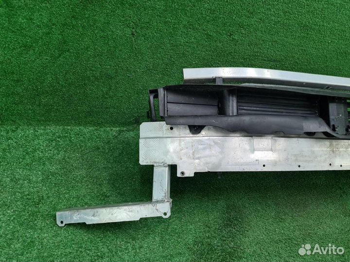 Усилитель переднего бампера BMW X5